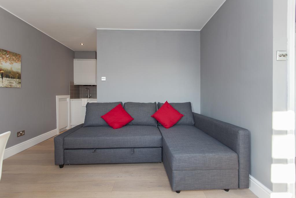 Italianflat - Elsham Apartment London Ngoại thất bức ảnh