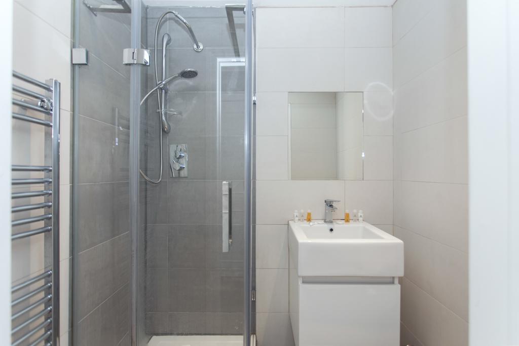 Italianflat - Elsham Apartment London Ngoại thất bức ảnh